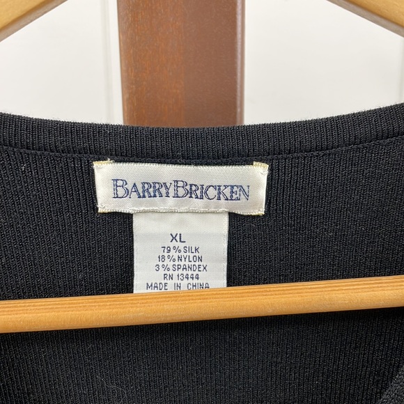 Barry Bricken Black Silk Blend V-Neck Top - Picture 2 of 3